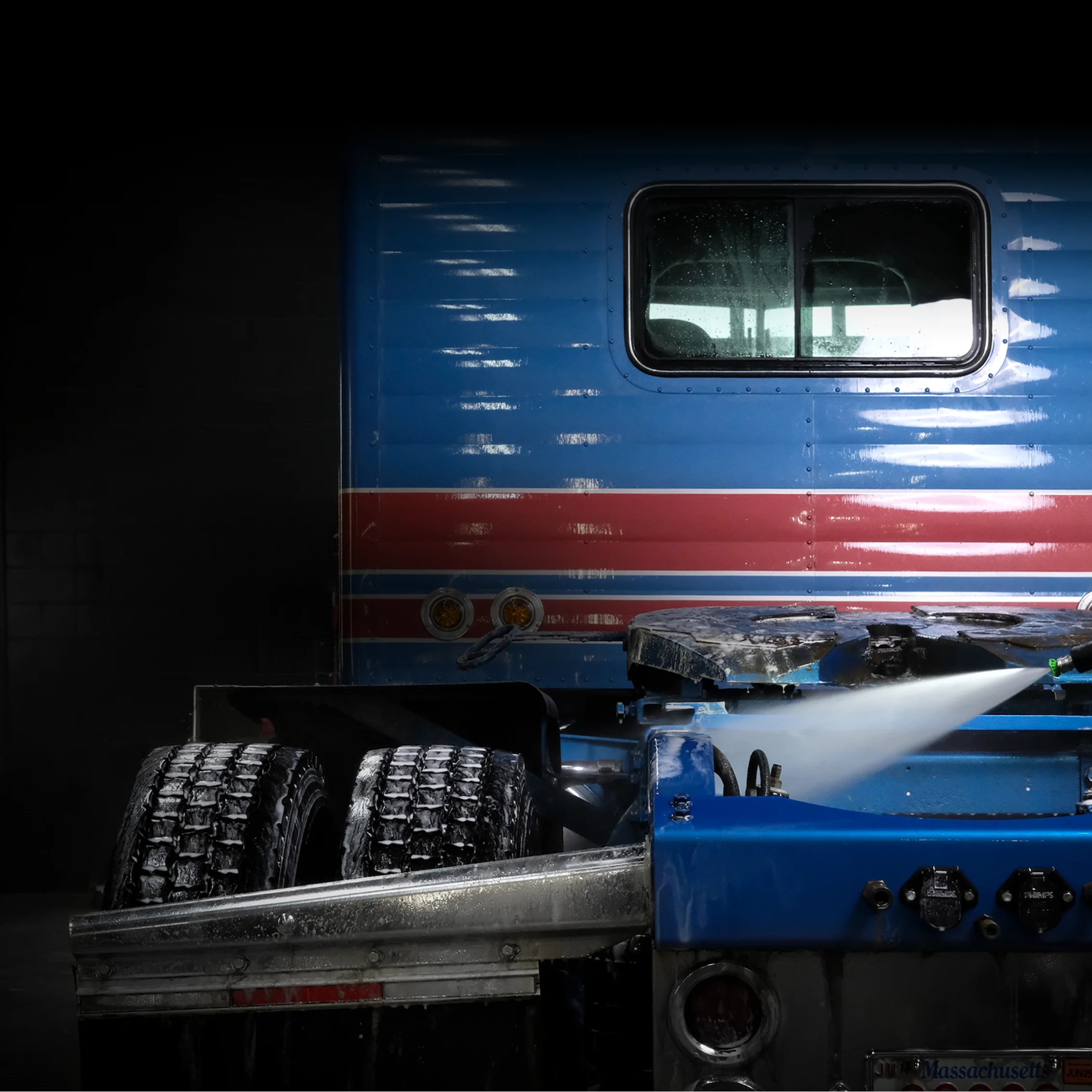 Stars + Stripes: The Ultimate Touch Free Vehicle Wash - Image 10